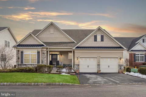 $699,900 | 126 Bay Hill Drive, Blue Bell, PA 19422