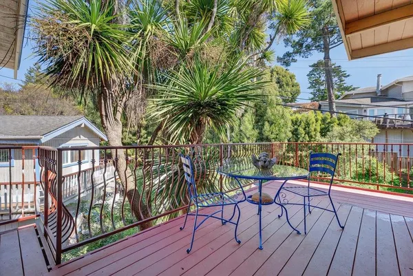 $1,488,000 | 261 Aptos Beach Drive, Aptos, CA 95003