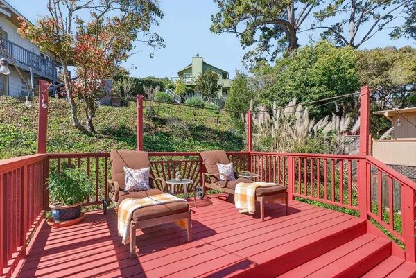 $1,488,000 | 261 Aptos Beach Drive, Aptos, CA 95003