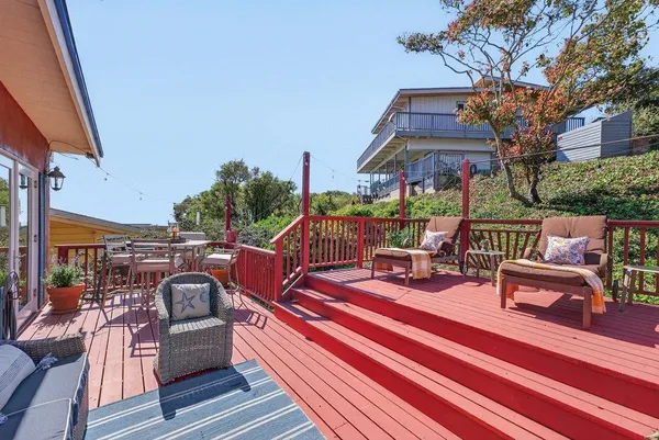 $1,488,000 | 261 Aptos Beach Drive, Aptos, CA 95003
