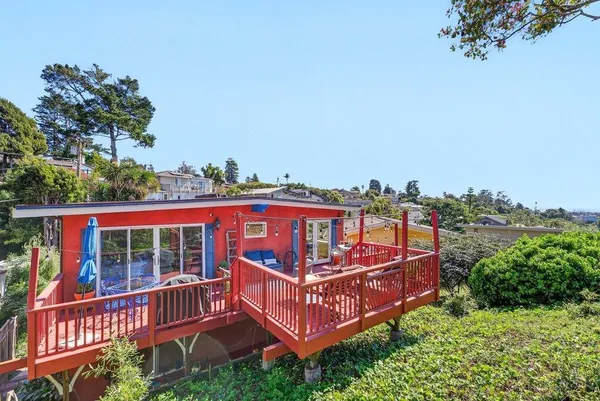 $1,488,000 | 261 Aptos Beach Drive, Aptos, CA 95003