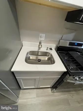 a close view of sink and tap