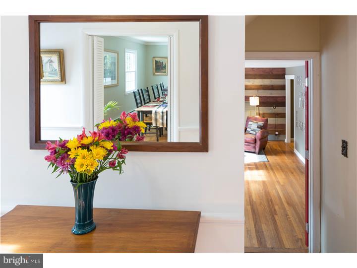 77 Old Mill Road New Hope, PA 18938 - Photo 2 of 25 Foyer