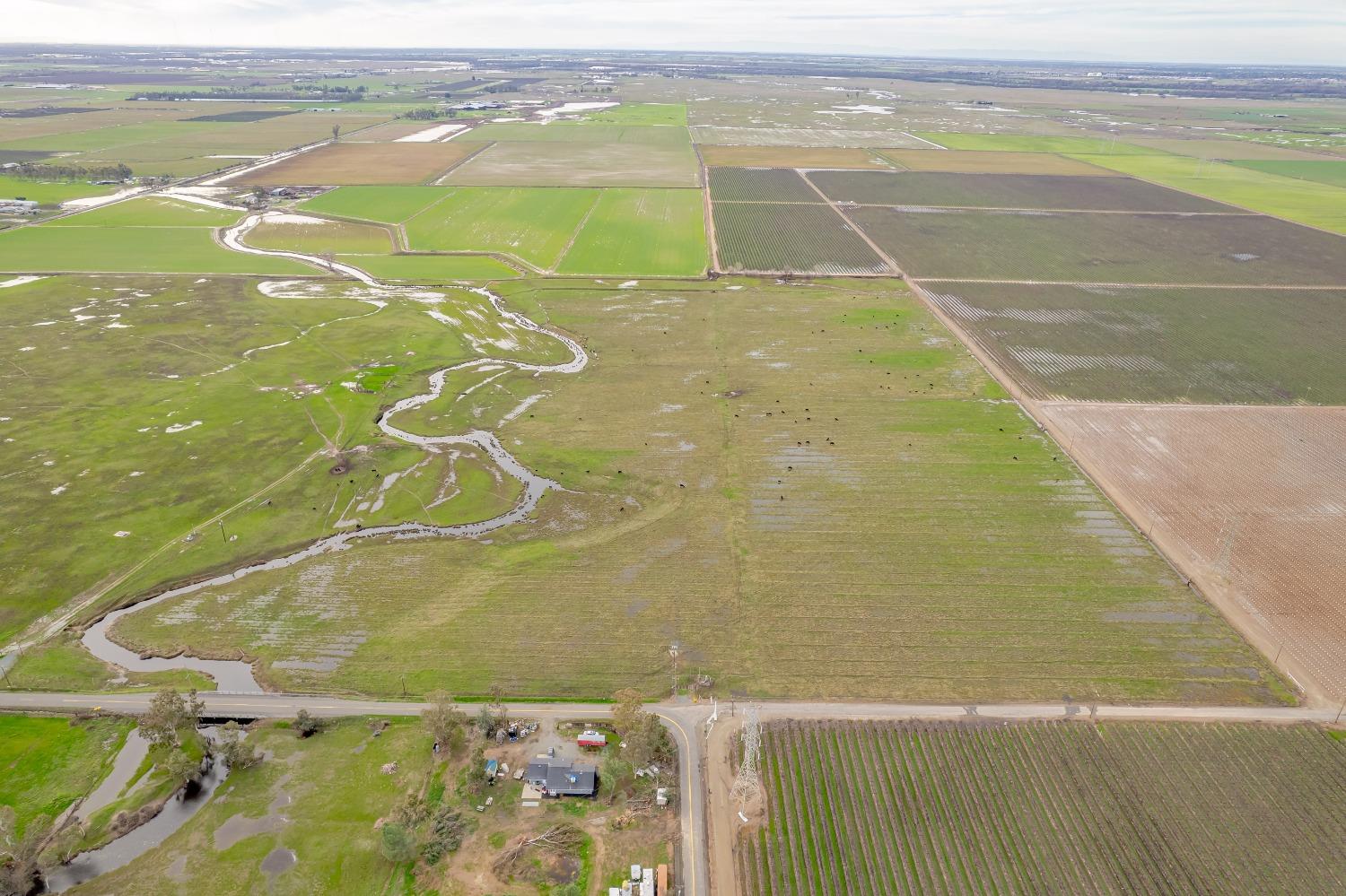 11529 Arno Road Galt, CA 95632 - Photo 16 of 23 a view of a tennis court