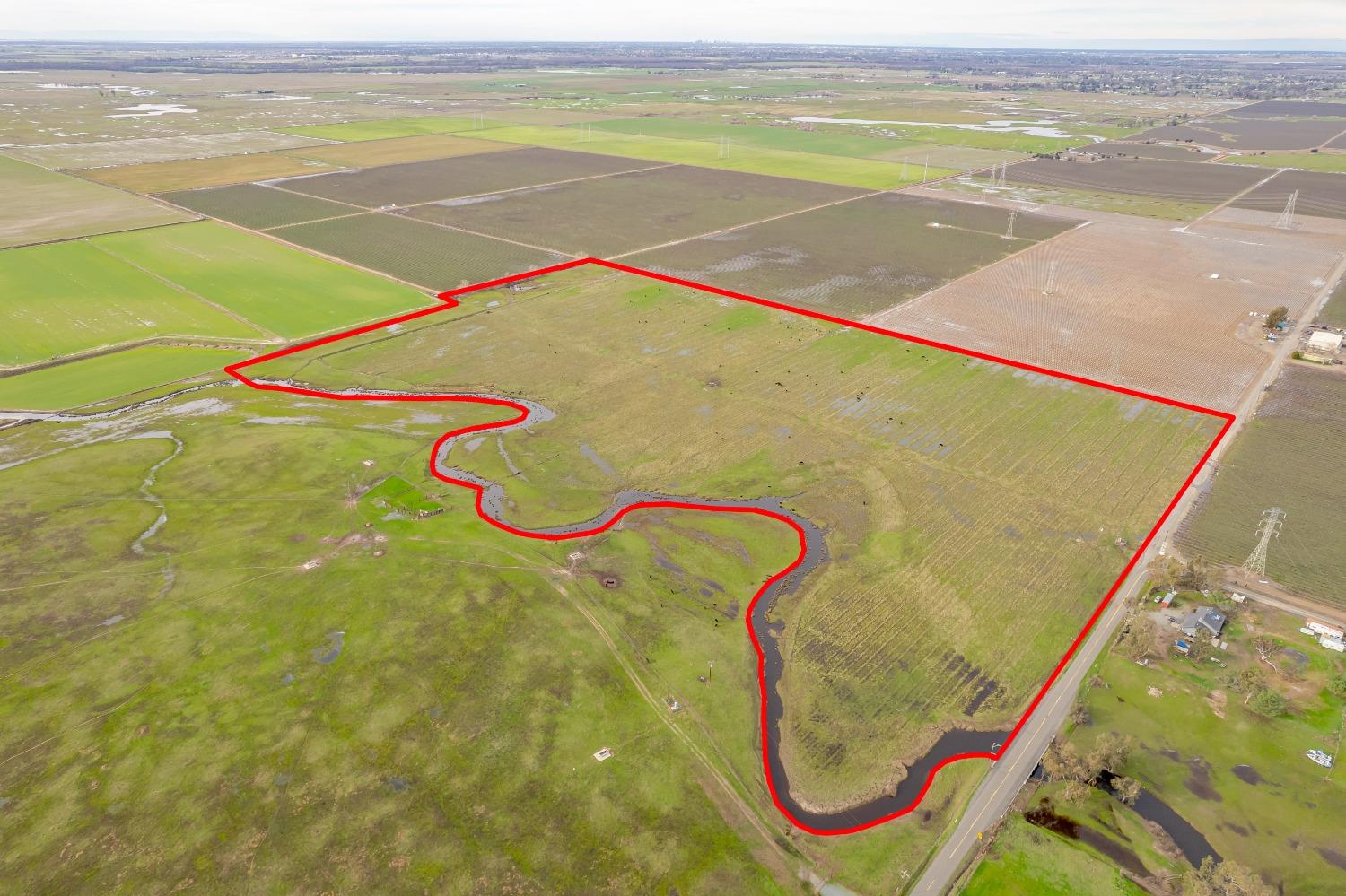 11529 Arno Road Galt, CA 95632 - Photo 8 of 23 a view of a tennis court