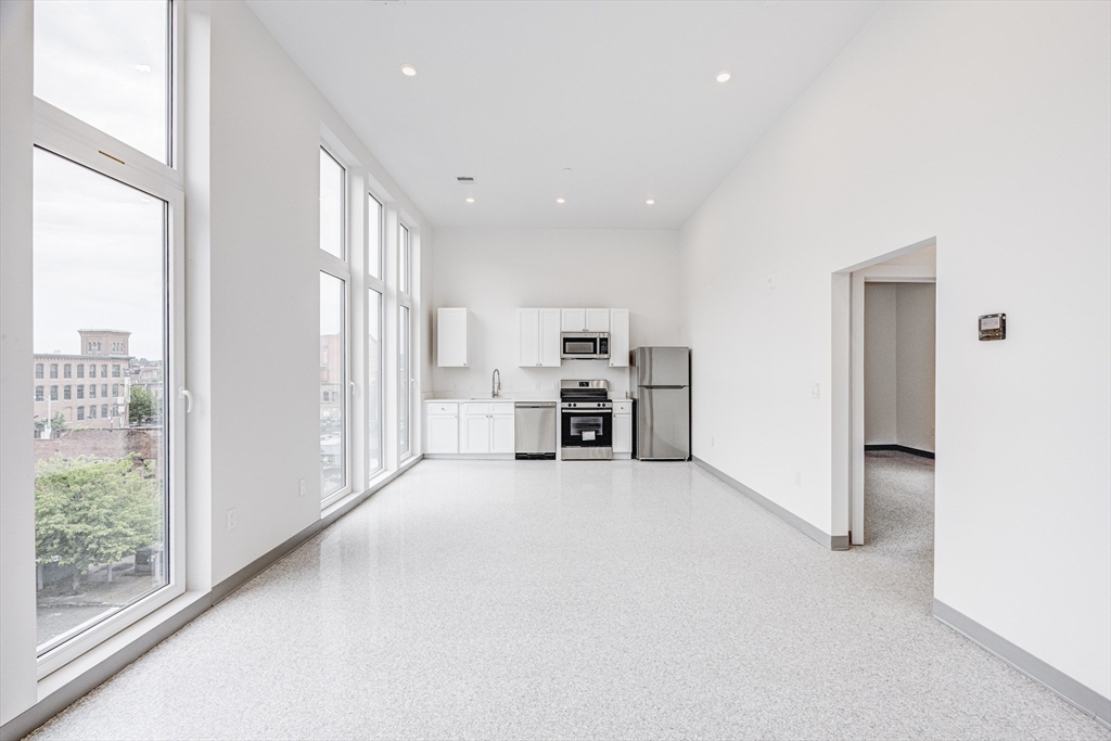 80 Middlesex Street, Unit 103 Lowell, MA 01852 - Photo 7 of 22