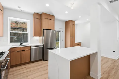 $1,900,000 | 2647 West Walton Street, Chicago, IL 60622