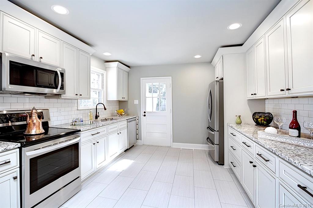 5408 Murrayhill Road Charlotte, NC 28210 - Photo 9 of 23 Gallery Image 9