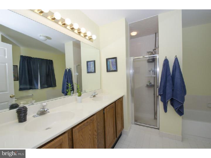 37 Independence Place Wayne, PA 19087 - Photo 14 of 24 Master Bathroom