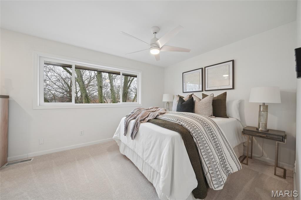 807 Portsdown Road Ballwin, MO 63011 - Photo 14 of 25