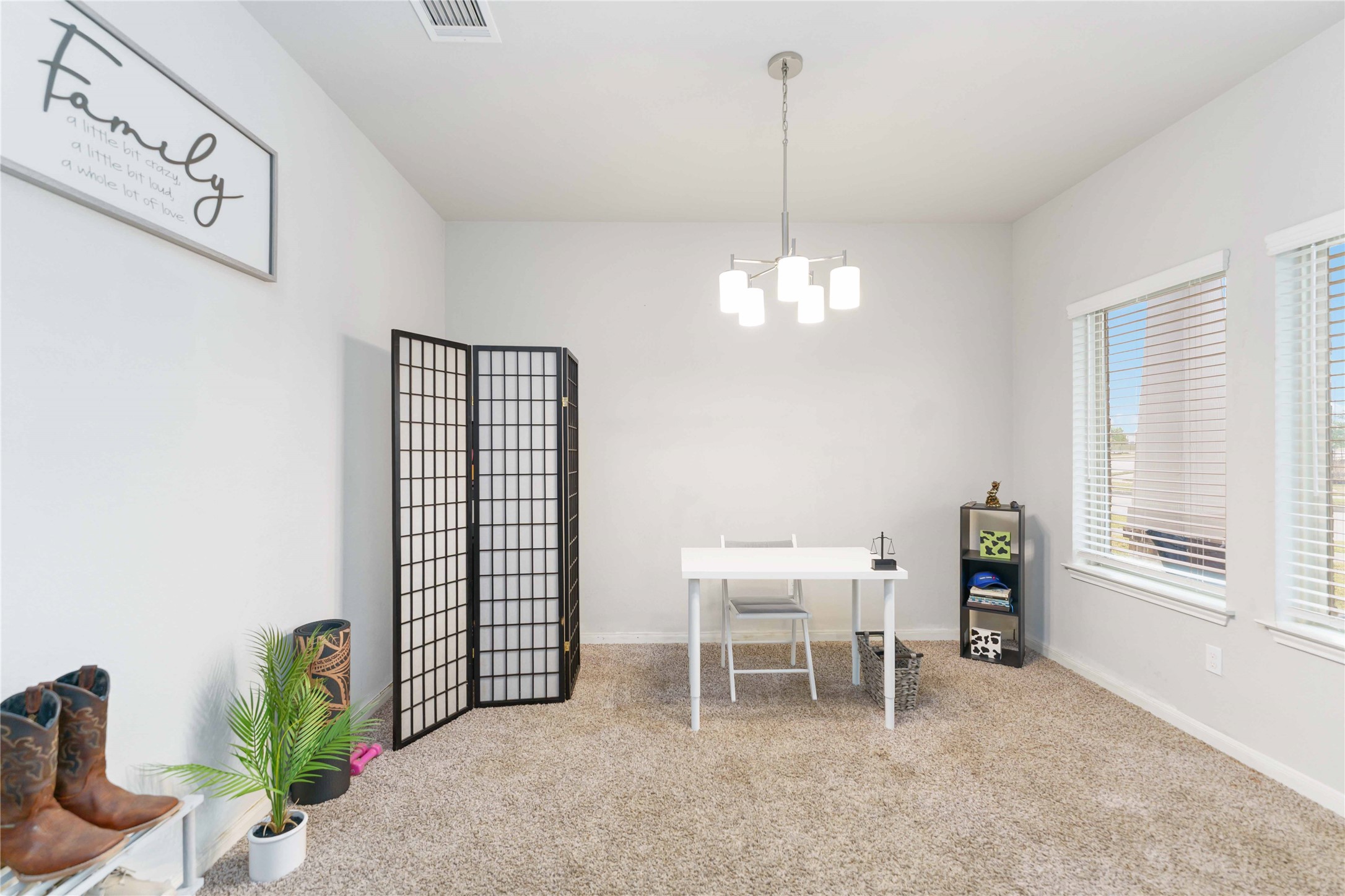 7002 Victorville Drive Rosharon, TX 77583 - Photo 8 of 27 a view of a livingroom with furniture and window