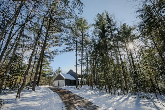 $695,000 | 71 Borski's Way, Wiscasset, ME 04578