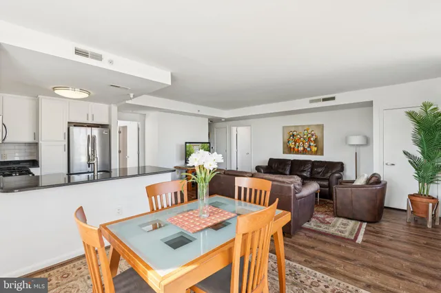 $615,000 | 355 I Street Southwest, Unit 601, Washington, DC 20024