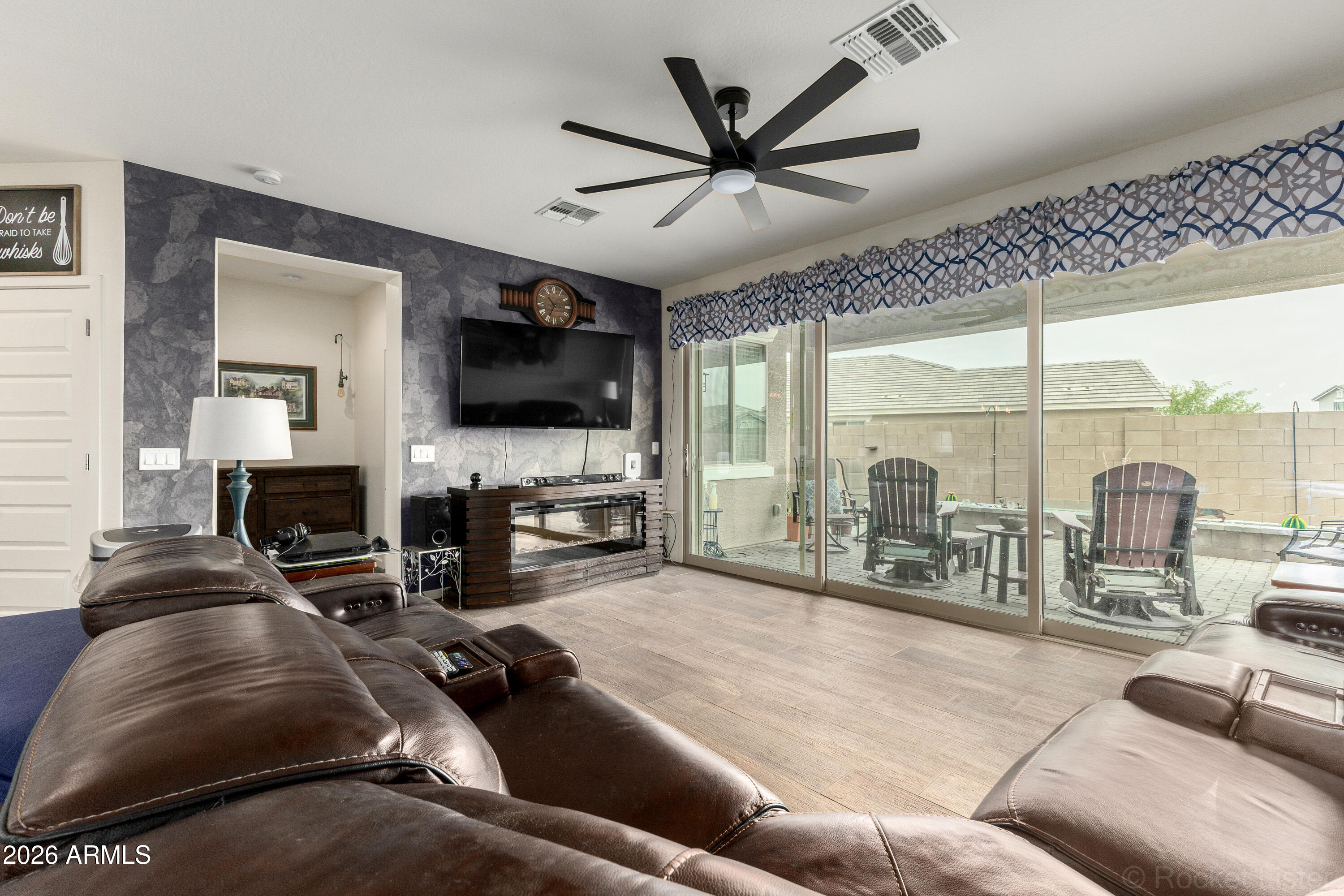 3136 East Quartz Street Mesa, AZ 85213 - Photo 6 of 35 09 - Quartz