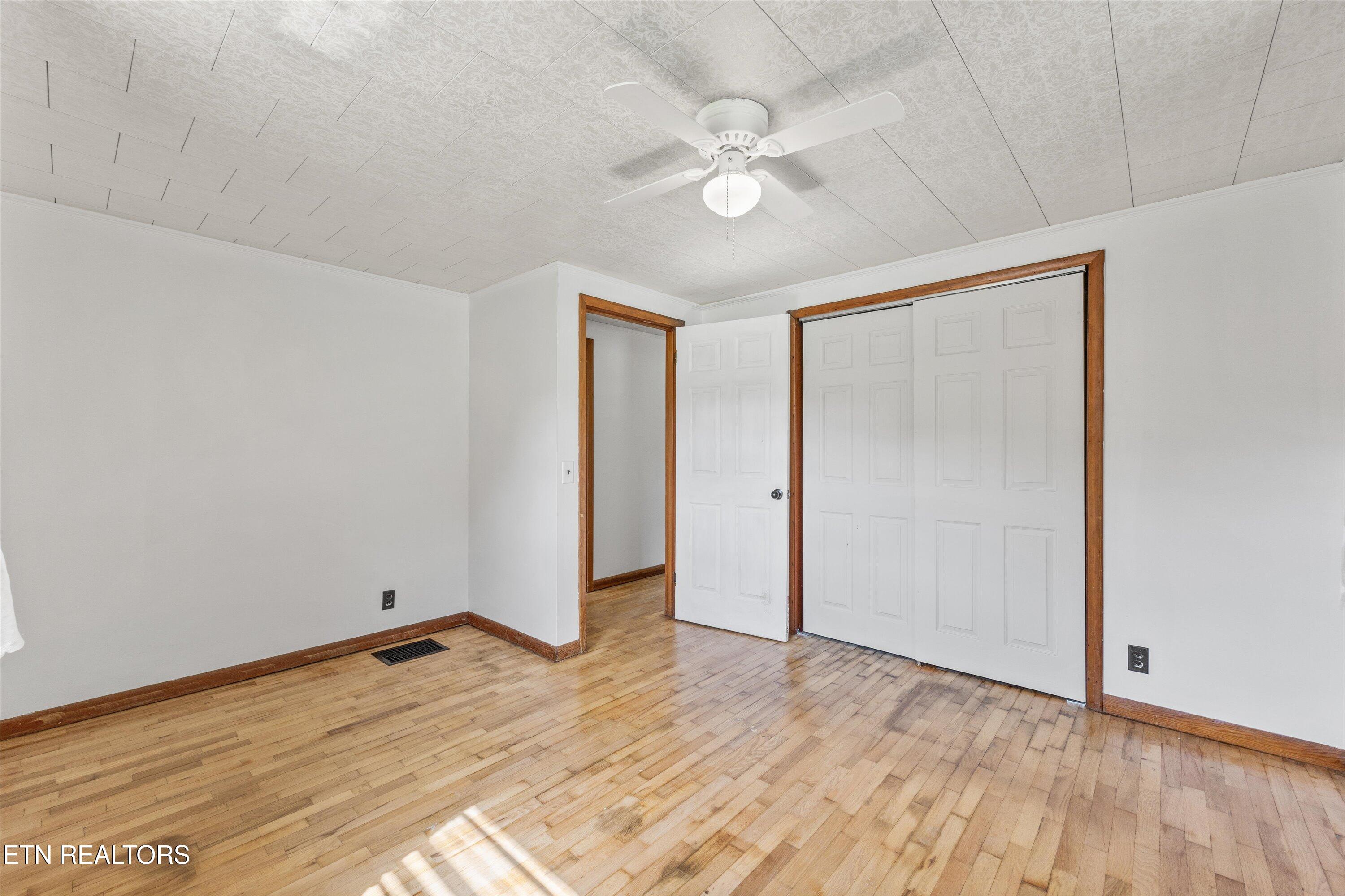 10812 Blue Springs Road Sweetwater, TN 37874 - Photo 30 of 45 16-10812 Blue Springs Rd06