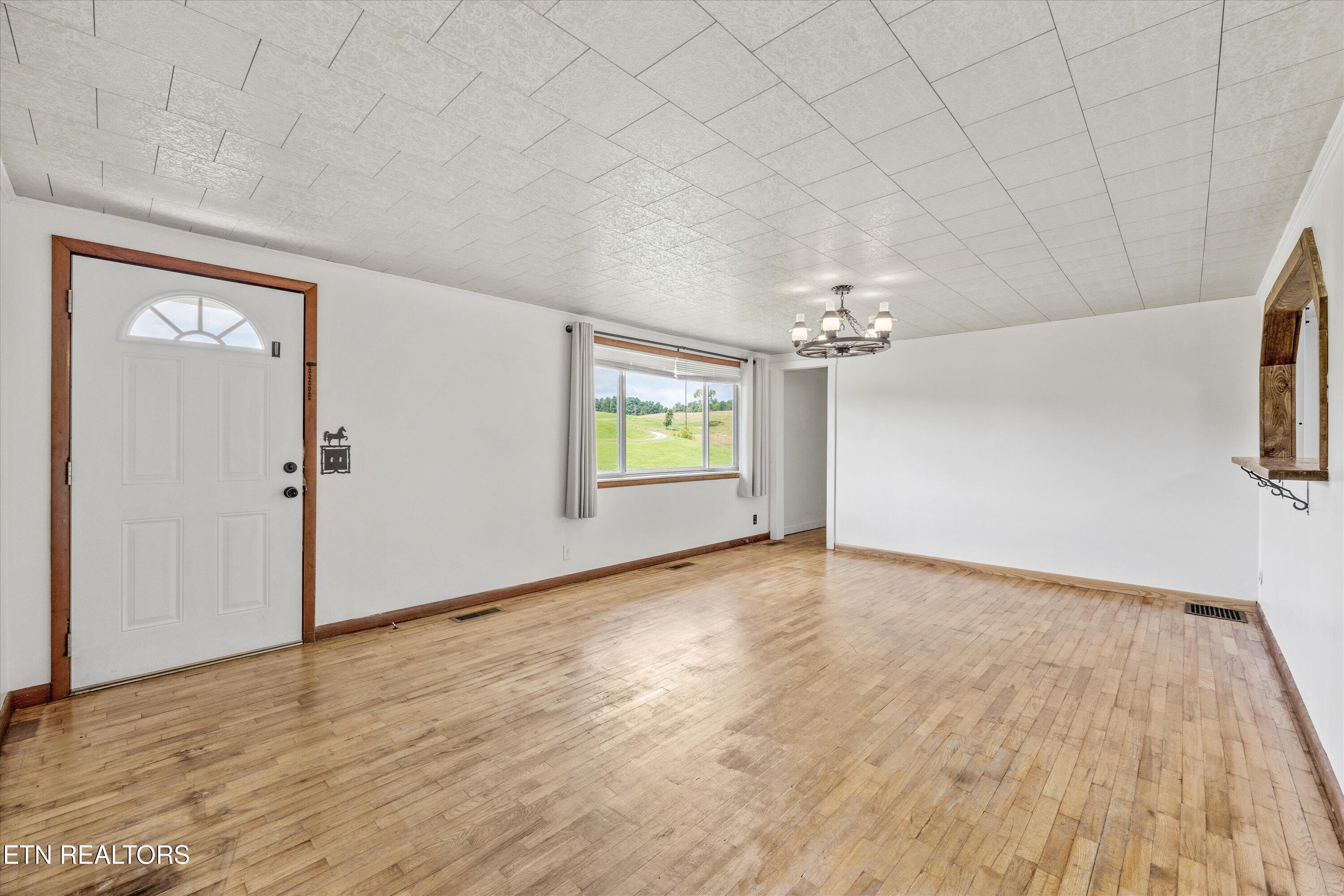 10812 Blue Springs Road Sweetwater, TN 37874 - Photo 9 of 45 05-10812 Blue Springs Rd03