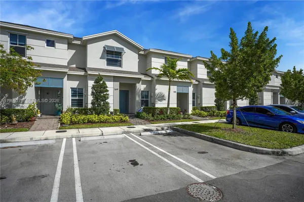 $2,200 | 149 Northeast 3rd Street, Florida City, FL 33034