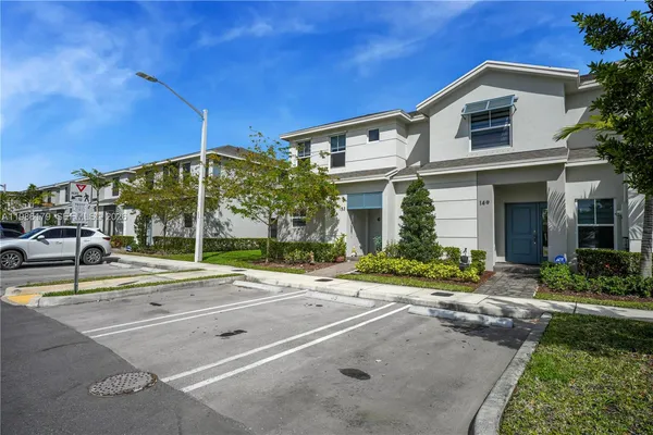 $2,200 | 149 Northeast 3rd Street, Florida City, FL 33034