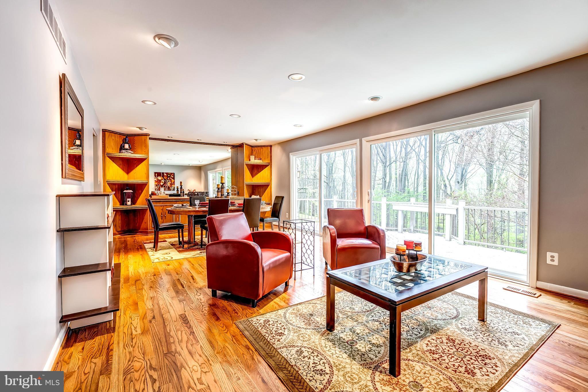 2104 Burdock Road Baltimore, MD 21209 - Photo 12 of 30 Large Sitting Area Adjacent to Dining Room