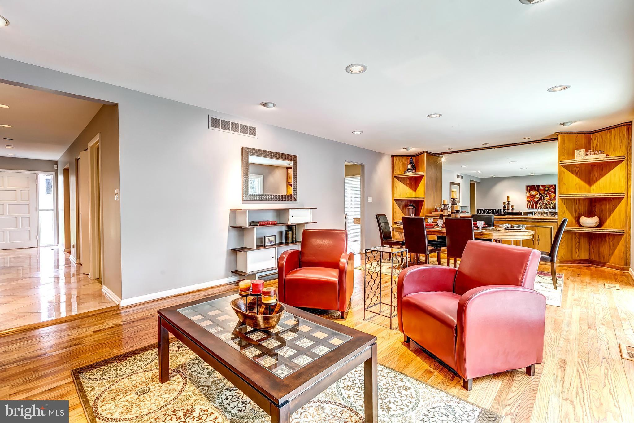 2104 Burdock Road Baltimore, MD 21209 - Photo 13 of 30 Sitting Room