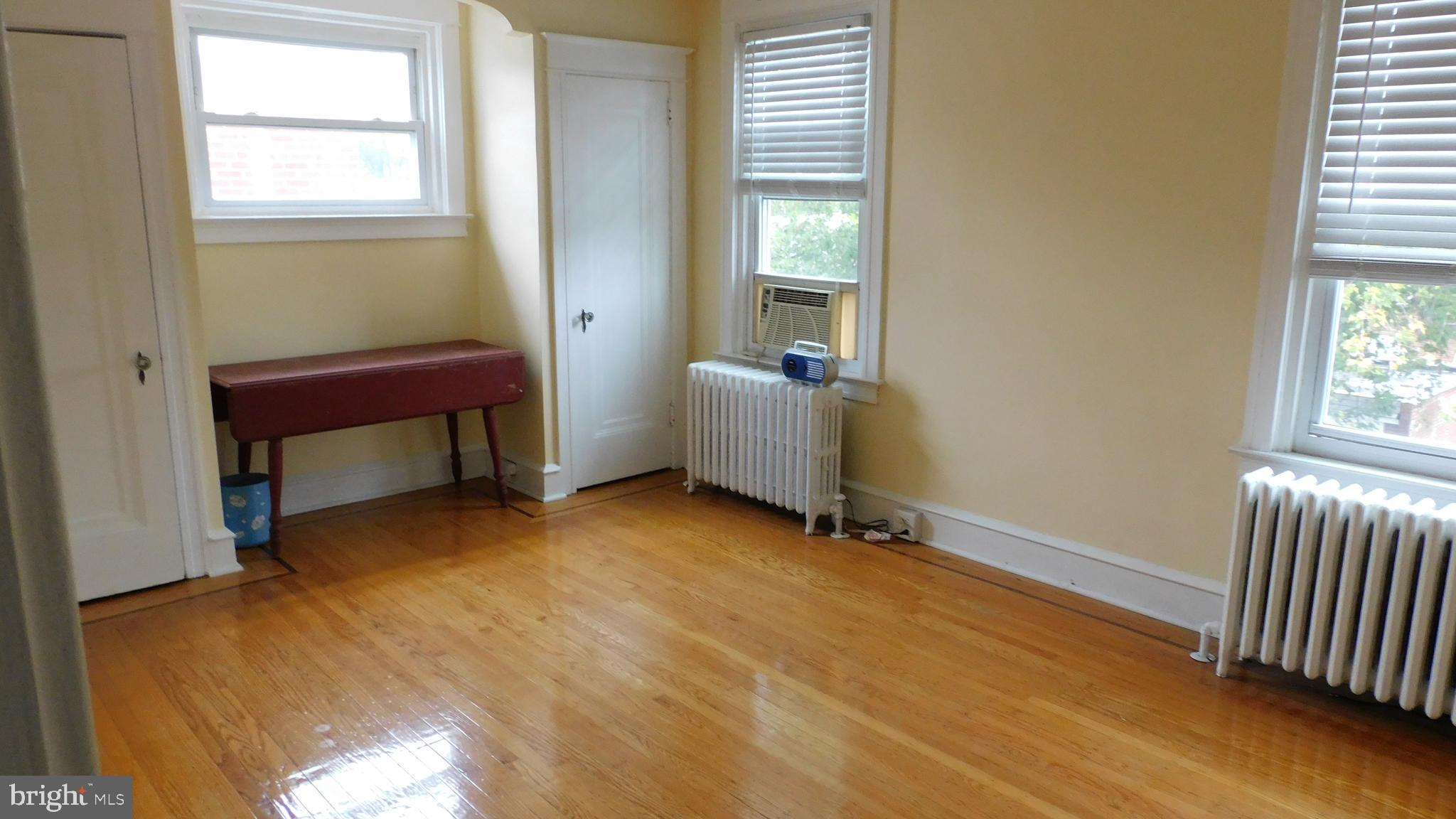 3227 Fuller Street Philadelphia, PA 19136 - Photo 16 of 27 Large real bedroom with two cl;osets