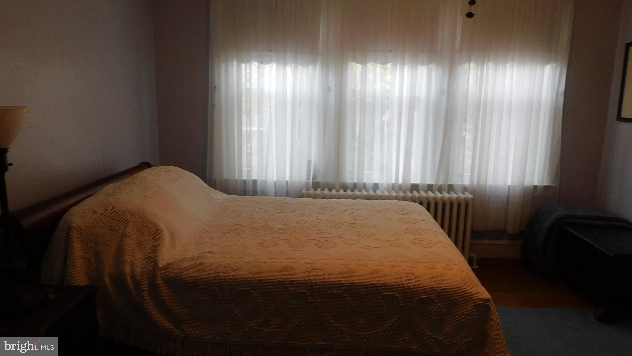 3227 Fuller Street Philadelphia, PA 19136 - Photo 21 of 27 Main front bedroom