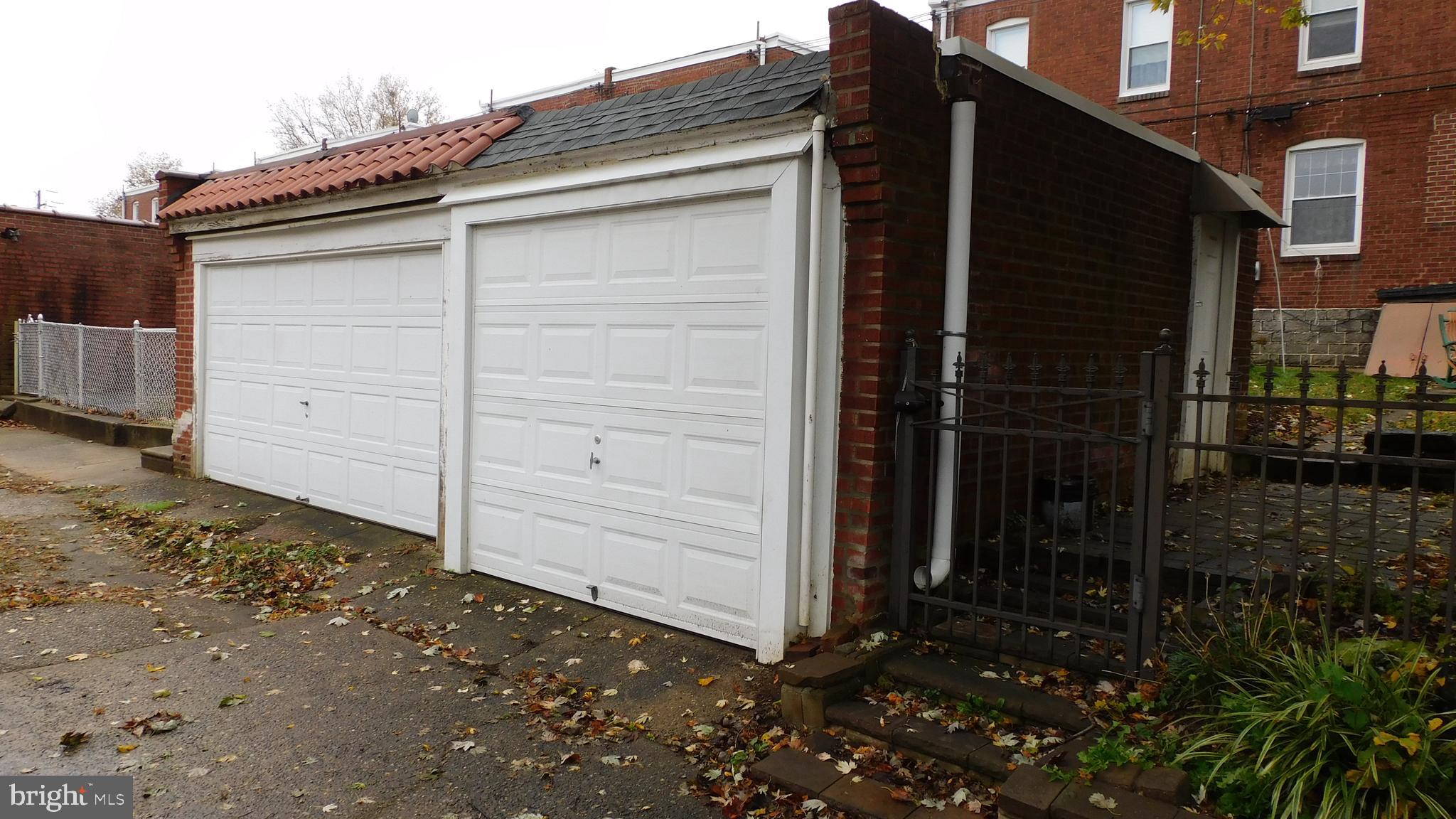 3227 Fuller Street Philadelphia, PA 19136 - Photo 5 of 27 One car detached garage