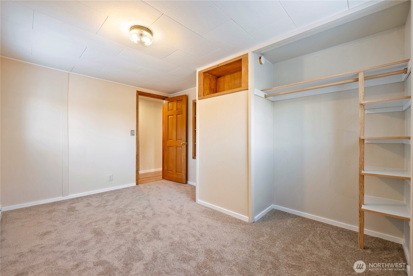 146 East Chewuch Road Winthrop, WA 98862 - Photo 21 of 39 a view of an empty room