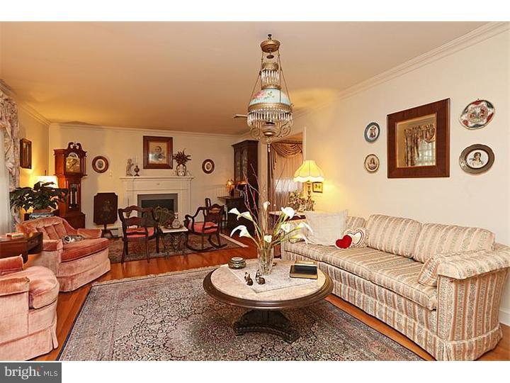 3296 Mozart Road Furlong, PA 18925 - Photo 5 of 25 Gallery Image 5