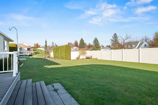 $412,900 | 2705 South Sunnybrook Lane, Spokane Valley, WA 99037