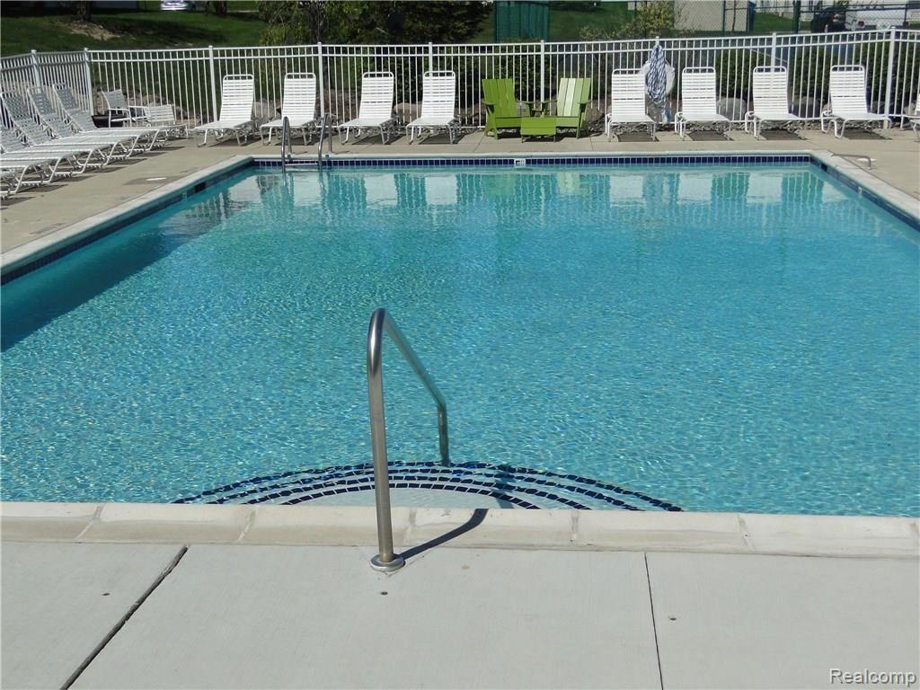 3606 Stratton Lane Howell, MI 48843 - Photo 27 of 32 Gallery Image 27