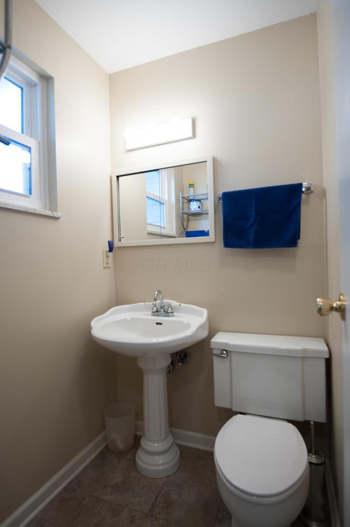 1324 Thurell Road Columbus, OH 43229 - Photo 12 of 16 Gallery Image 12