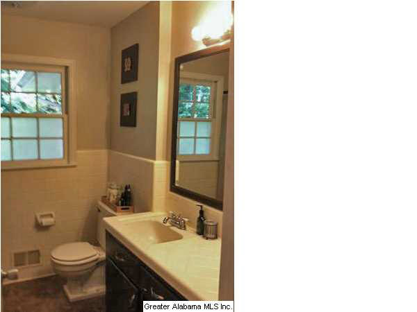 8917 Valley Brook Road Birmingham, AL 35206 - Photo 9 of 13