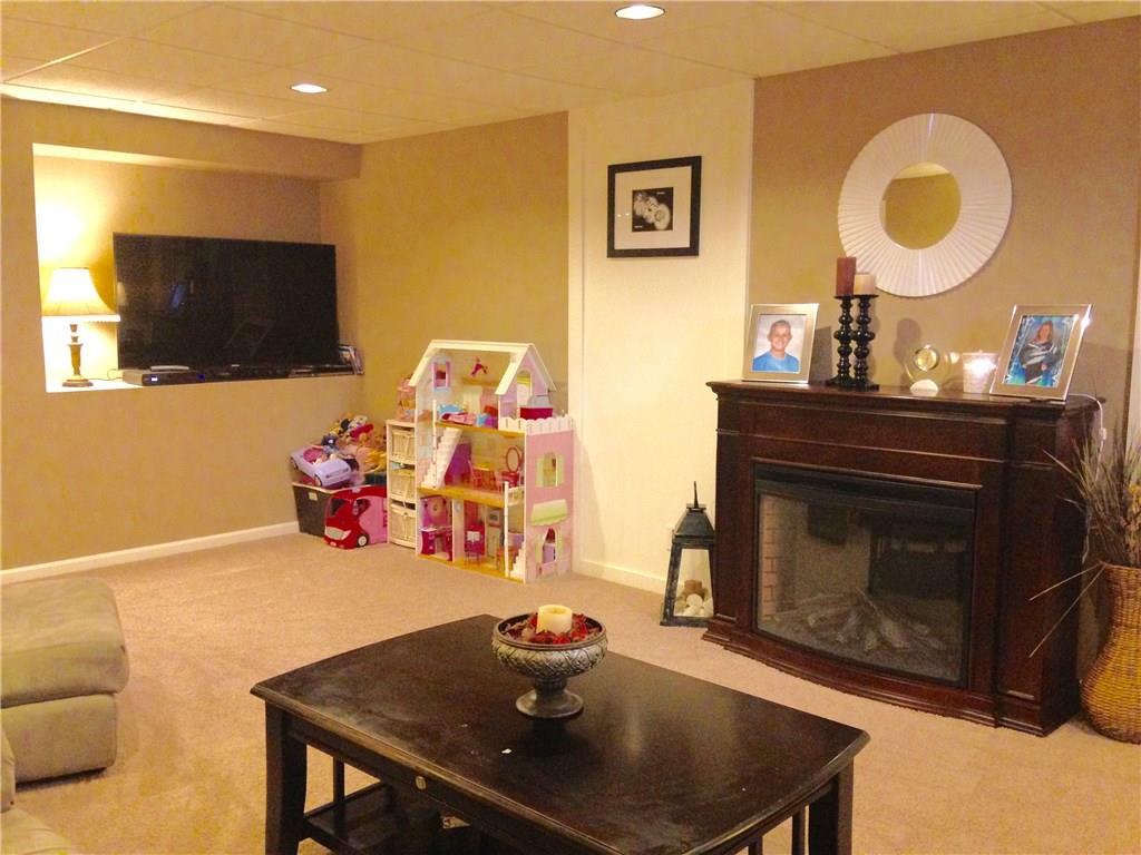 601 Cameron Road New Castle, PA 16101 - Photo 16 of 20