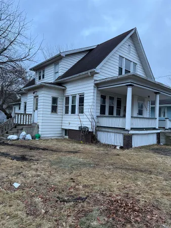 $84,900 | 2120 Stark Street, Saginaw, MI 48602