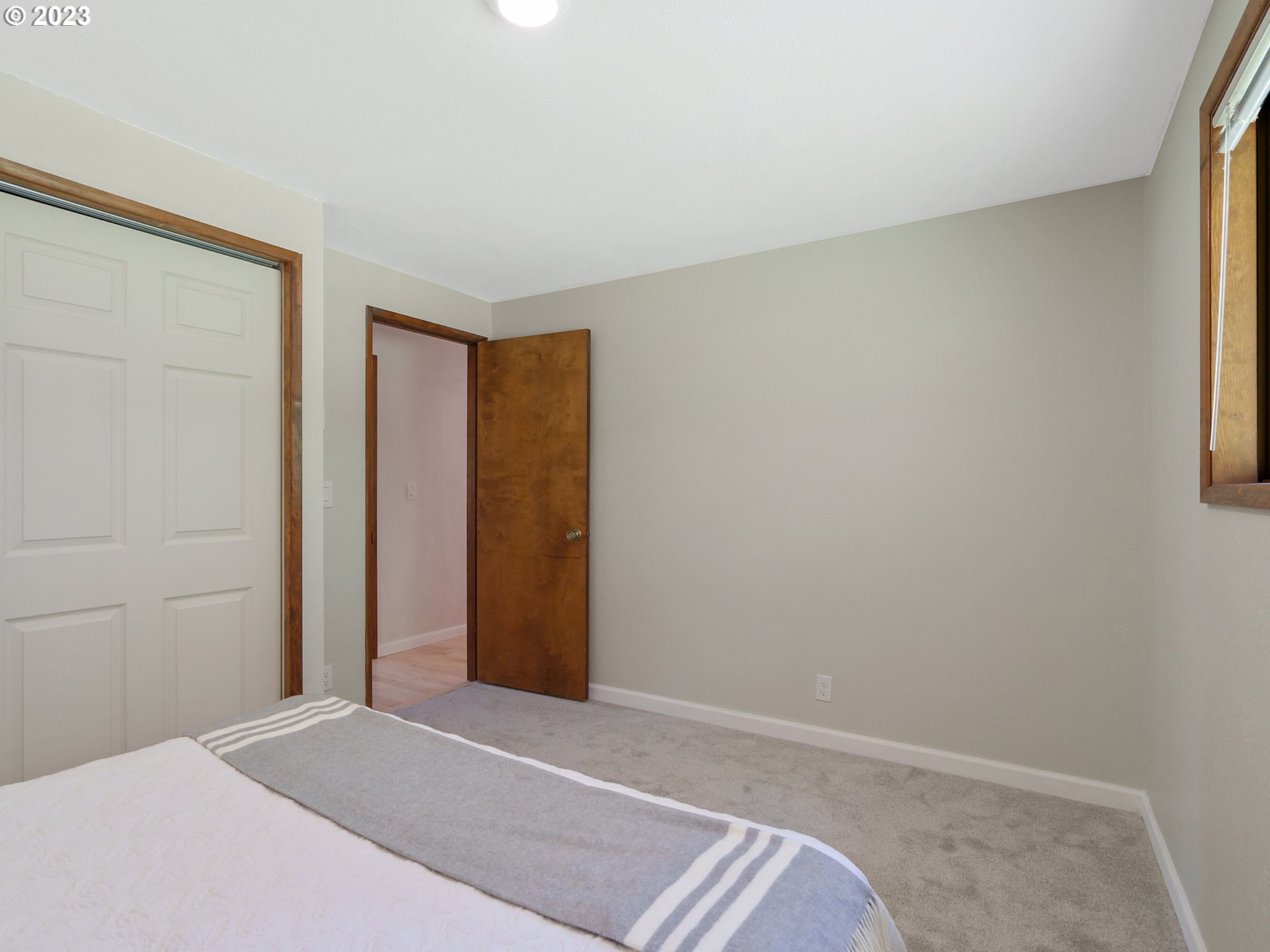 1009 South 70th Street Springfield, OR 97478 - Photo 38 of 48 a view of an empty room