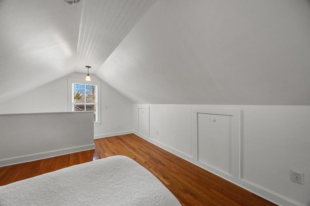 194 Rte 6a Yarmouth, MA 02675 - Photo 26 of 36