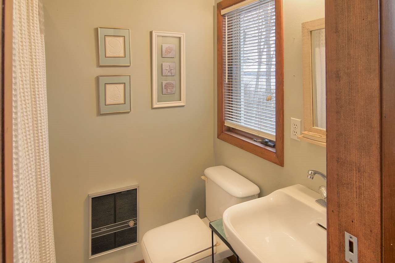 4857 Ridge Lane Kewadin, MI 49648 - Photo 25 of 45 1855533-24.JPG