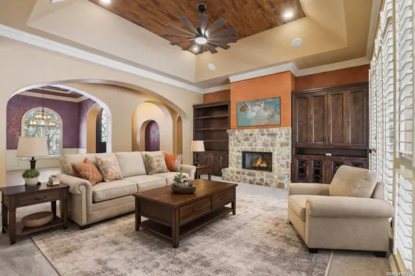 $1,375,000 | 315 Santa Domingo, Helotes, TX 78023