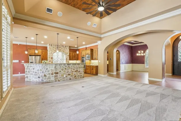 $1,375,000 | 315 Santa Domingo, Helotes, TX 78023