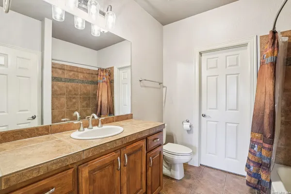 $1,375,000 | 315 Santa Domingo, Helotes, TX 78023
