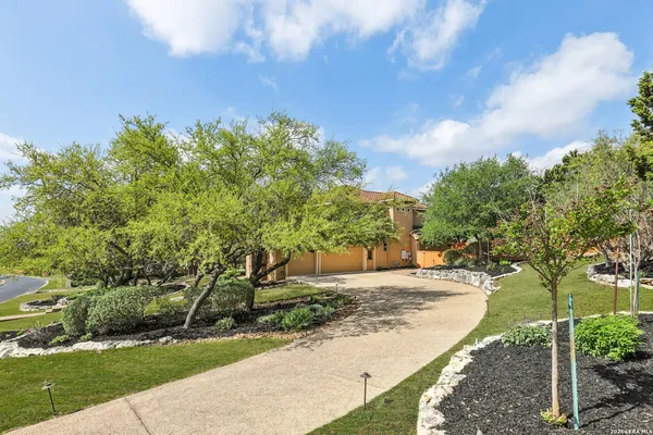 $1,375,000 | 315 Santa Domingo, Helotes, TX 78023