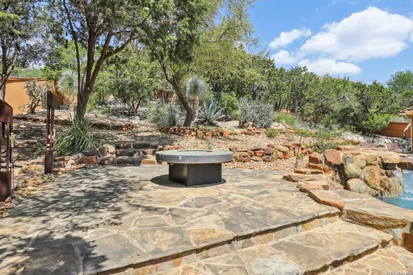 $1,375,000 | 315 Santa Domingo, Helotes, TX 78023
