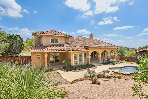 $1,375,000 | 315 Santa Domingo, Helotes, TX 78023