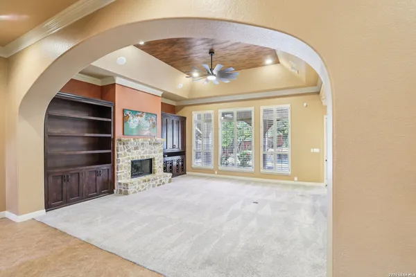 $1,375,000 | 315 Santa Domingo, Helotes, TX 78023