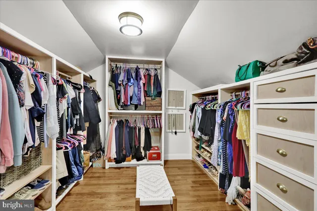 $719,900 | 220 Sturbridge Drive, Wyomissing, PA 19610