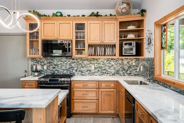 $2,650,000 | 3037 Foothill Boulevard, Calistoga, CA 94515