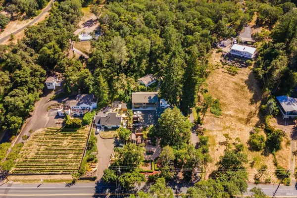 $2,650,000 | 3037 Foothill Boulevard, Calistoga, CA 94515
