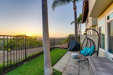 $1,050,000 | 11250 Caminito Aclara, San Diego, CA 92126