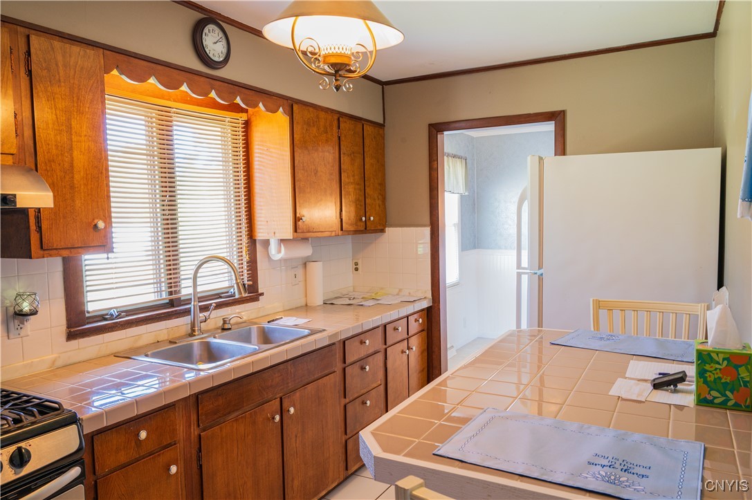 218 Crossgates Road Rome, NY 13440 - Photo 16 of 28